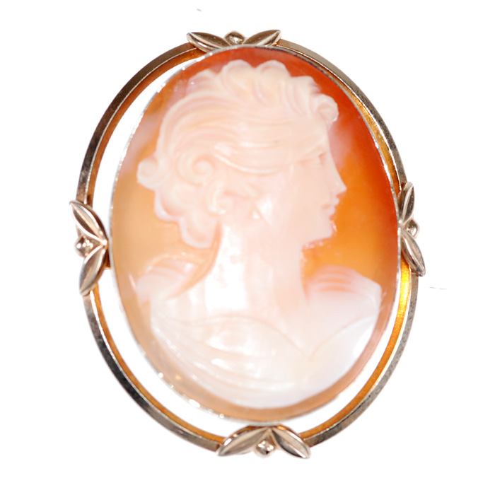 Van Dell 12K Victorian Cameo Brooch