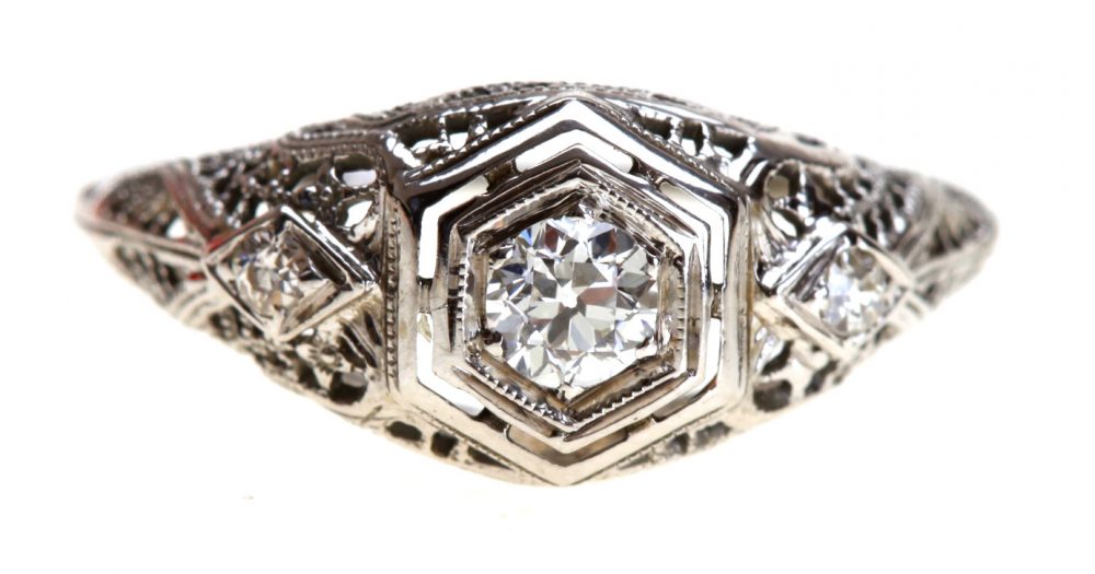18k Diamond White Gold Ring