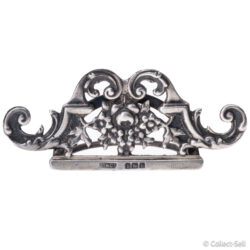 Edwardian sterling silver menu holder by Grey & Co., Birmingham 1907, with pierced floral and scrollwork design