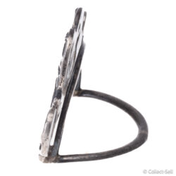 Side profile showing easel support of 1907 Grey & Co sterling menu holder