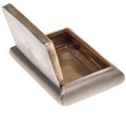 Gilded interior of 1833 Joseph Willmore sterling silver snuff box